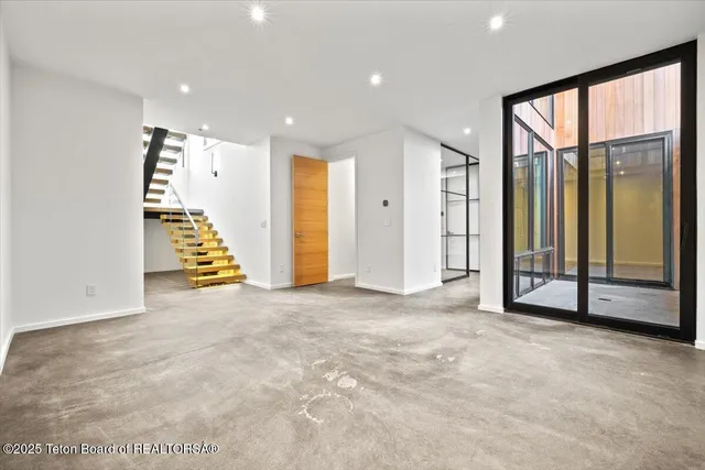 $6,300,000 | 80 Rancher Street, Jackson, WY 83001