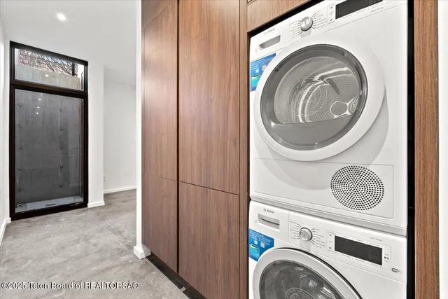 $6,300,000 | 80 Rancher Street, Jackson, WY 83001