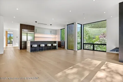 $6,300,000 | 80 Rancher Street, Jackson, WY 83001