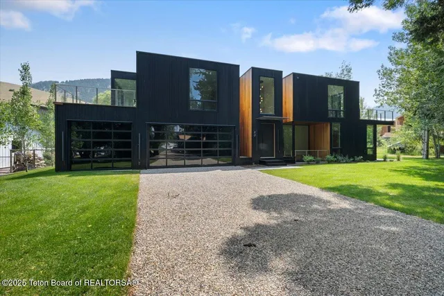 $6,300,000 | 80 Rancher Street, Jackson, WY 83001