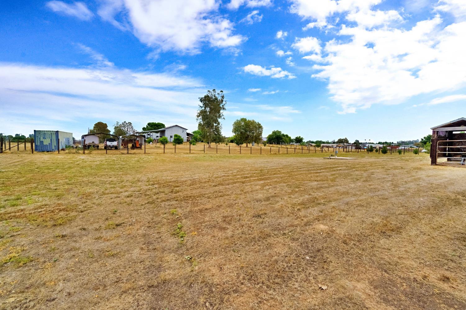 20689 Olympia Road Madera, CA 93638 - Photo 37 of 51