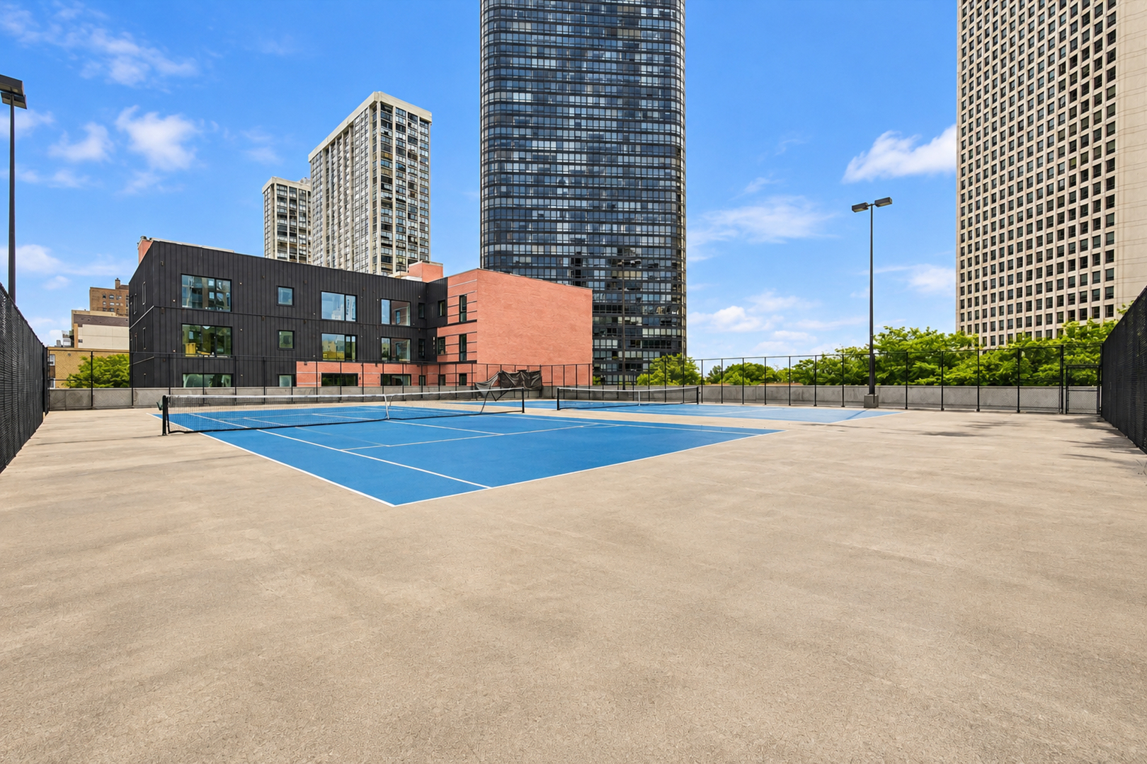 5320 North Sheridan Road, Unit 1607 Chicago, IL 60640 - Photo 15 of 27 Gallery Image 15