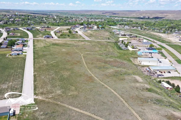 $79,900 | 532 Emigrant Drive, Glenrock, WY 82637