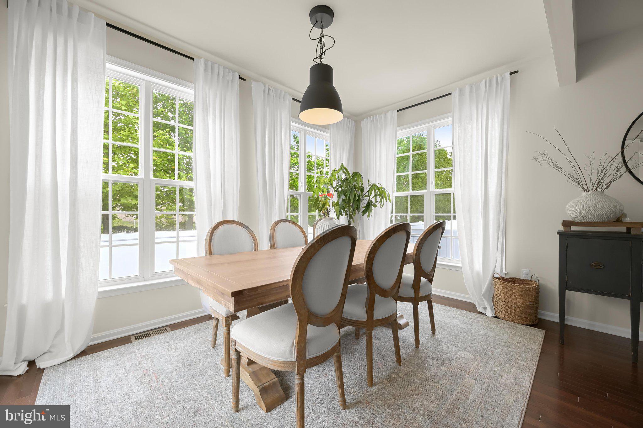 8143 Ridgely Loop Severn, MD 21144 - Photo 11 of 40 Dining Room
