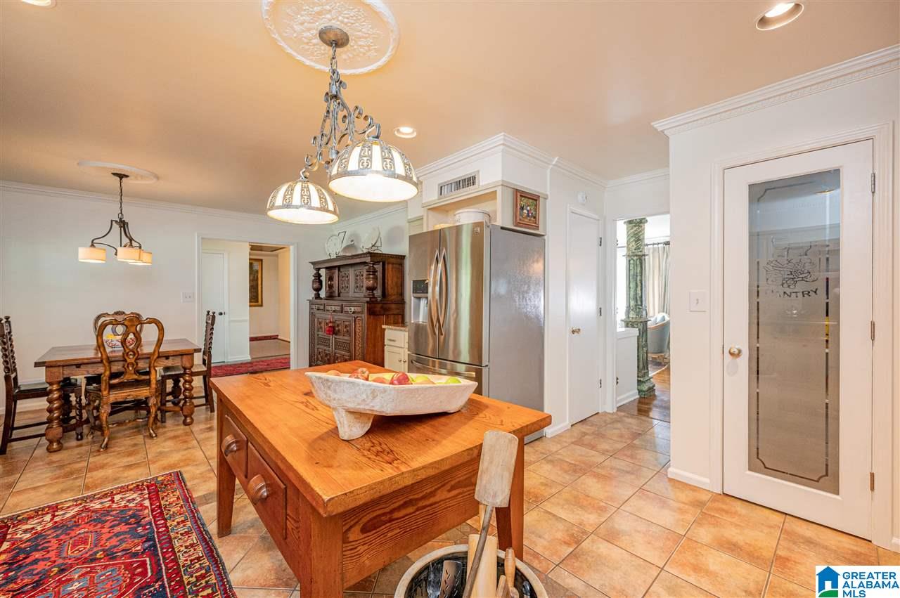 5820 Southcrest Road Birmingham, AL 35213 - Photo 12 of 50
