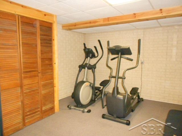 8232 Pierce Road Freeland, MI 48623 - Photo 15 of 22 31278032-14.JPG