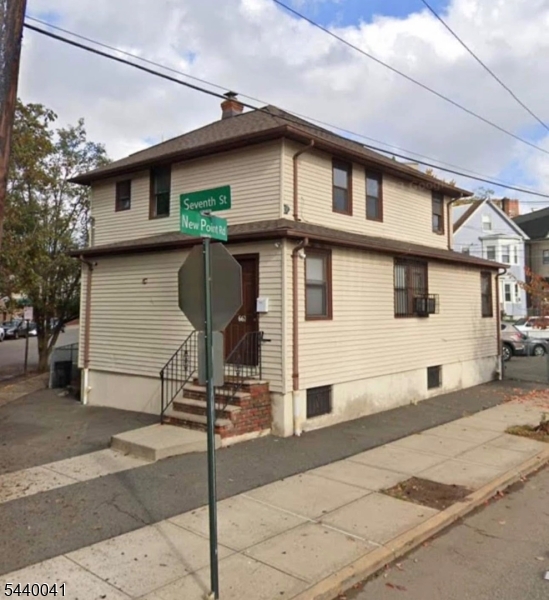 659 New Point Road Elizabeth Port, NJ 07206 - Photo 1 of 2