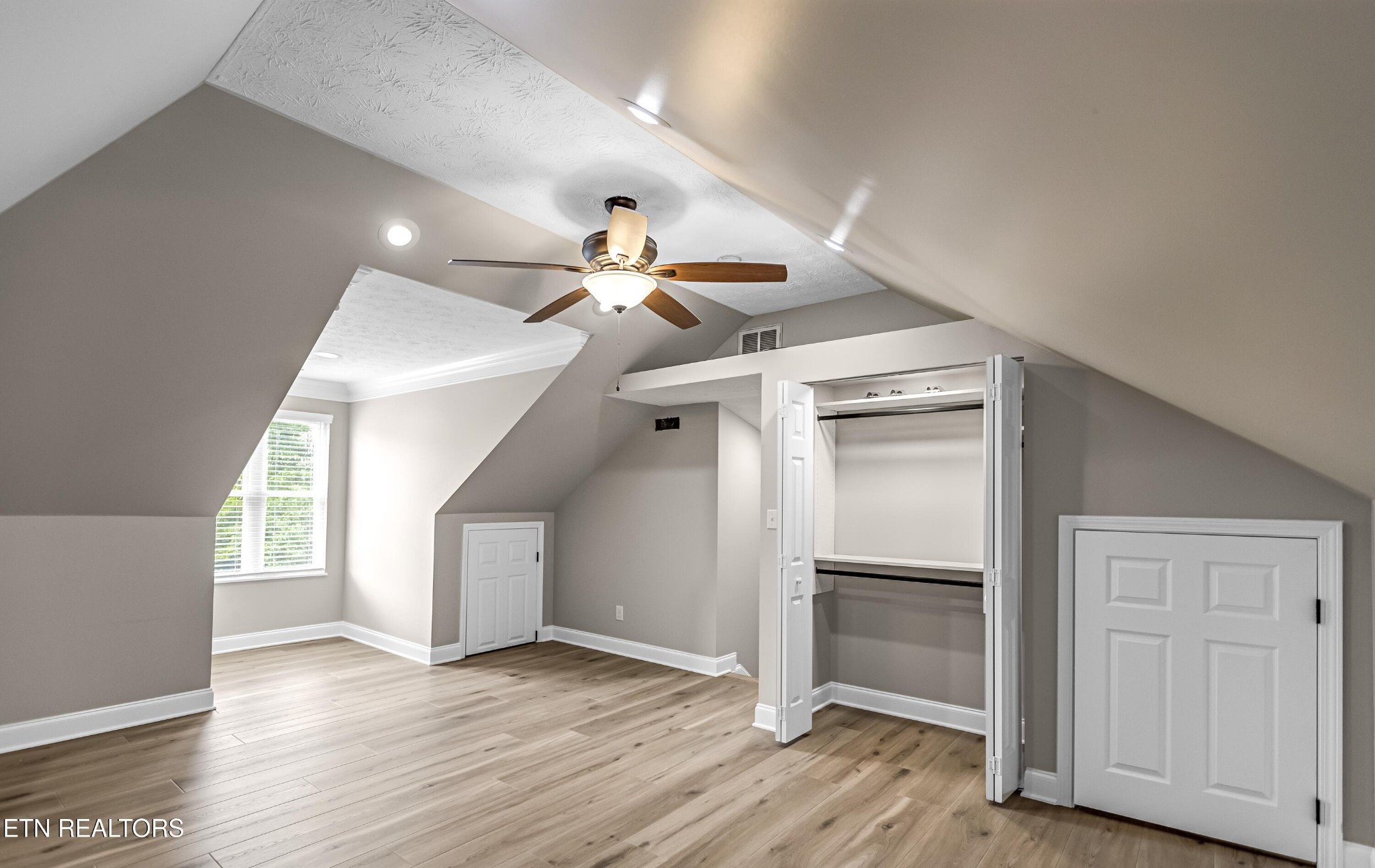 117 Mayview Drive Powell, TN 37849 - Photo 30 of 56 wooden floor in an empty room with a window