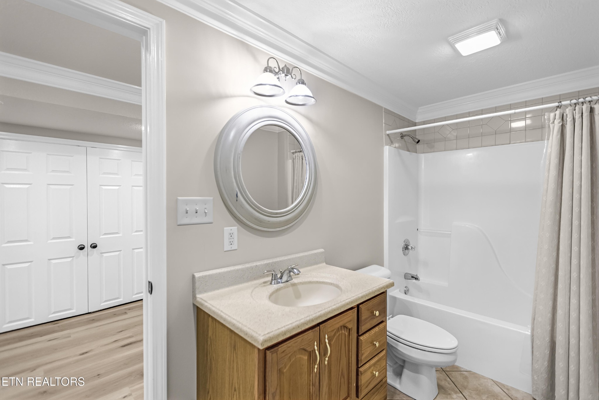 117 Mayview Drive Powell, TN 37849 - Photo 38 of 56 a bathroom with a sink a toilet and a shower