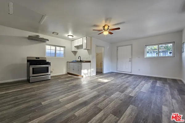 $1,450 | 19759 Roscoe Boulevard, Unit ADU), Winnetka, CA 91306
