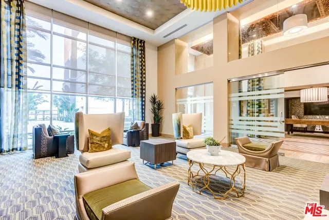 $3,511 | 7290 Edinger Avenue, Unit 4051, Huntington Beach, CA 92647