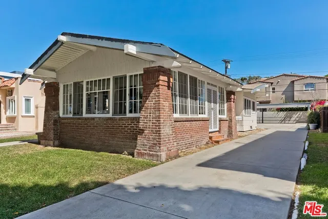 $1,899,000 | 4048 Madison Avenue, Culver City, CA 90232