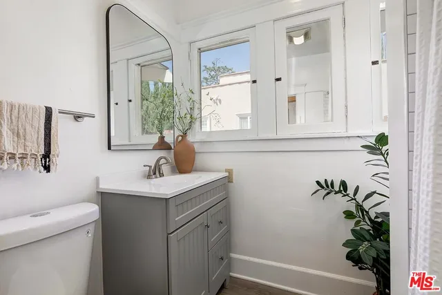 $1,899,000 | 4048 Madison Avenue, Culver City, CA 90232