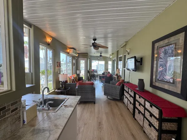 $199,900 | 84136 Ave 44, Unit 523, Indio, CA 92203