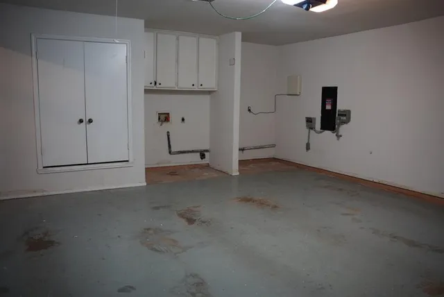 a view of empty room