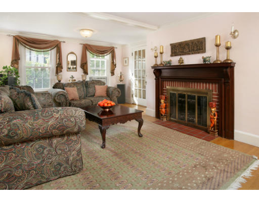30 Ransom Road Newton, MA 02459 - Photo 3 of 5 a living room with furniture and a fireplace