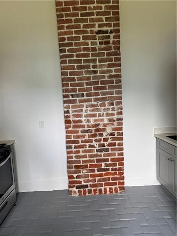 2329 Rousseau Street New Orleans, LA 70130 - Photo 12 of 35