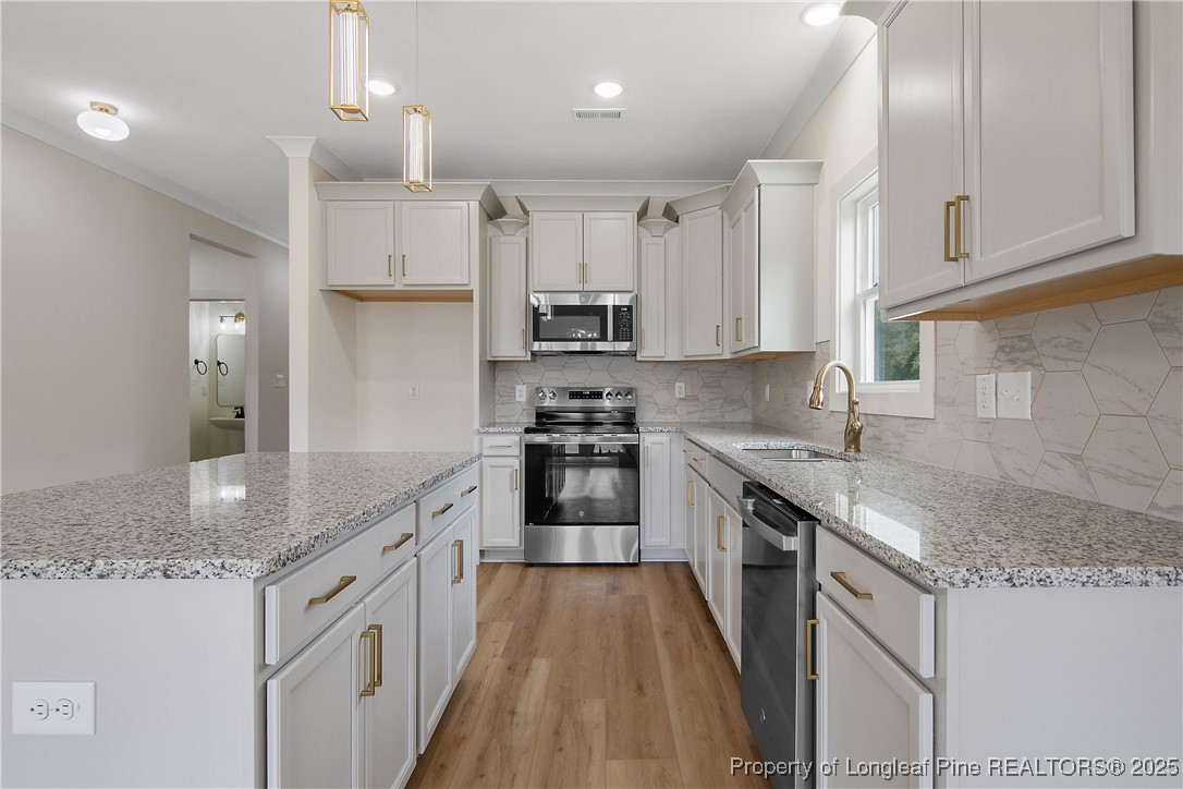 2130 Smith Road Hope Mills, NC 28348 - Photo 18 of 49 Gallery Image 18