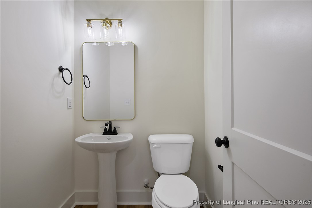 2130 Smith Road Hope Mills, NC 28348 - Photo 10 of 49 Gallery Image 10
