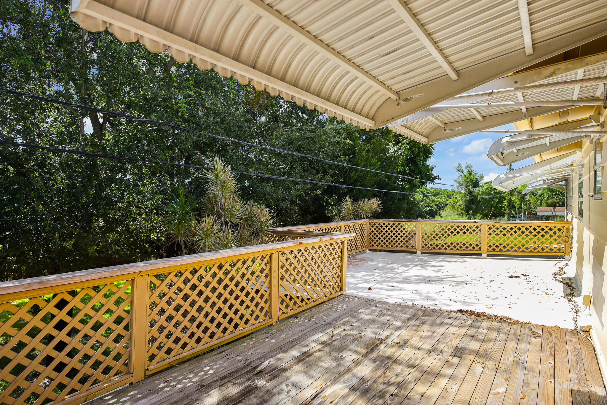 308 Akron Road Lake Worth, FL 33467 - Photo 28 of 49 308 Akron (45)