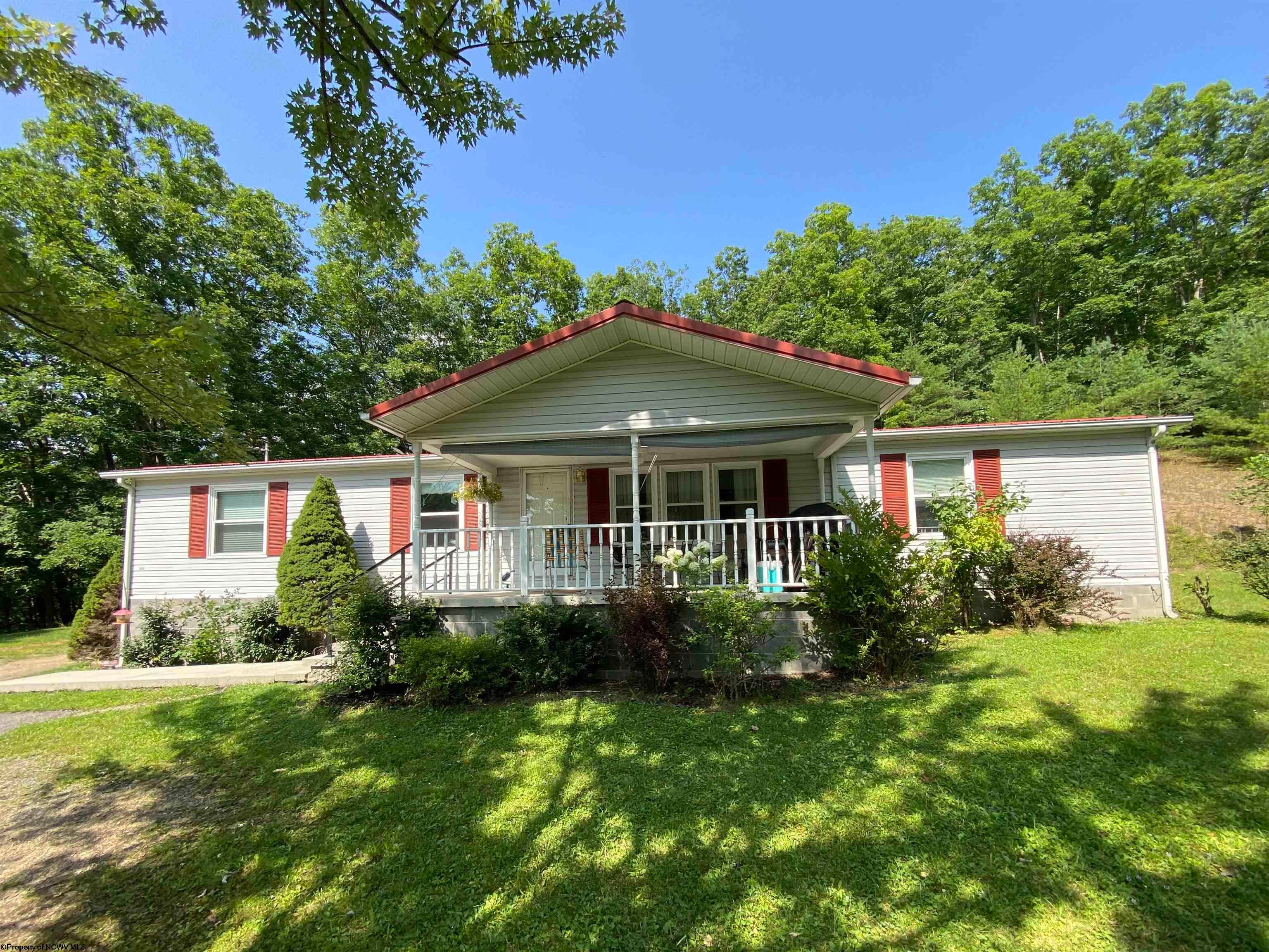 146 Starr Road Beverly, WV 26253 - Photo 5 of 25 Gallery Image 5