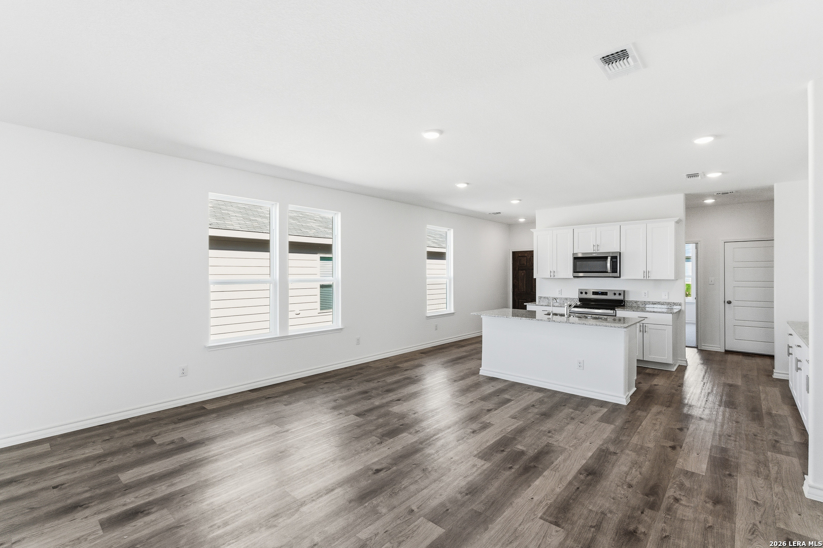 515 Raven Row Marion, TX 78124 - Photo 13 of 24