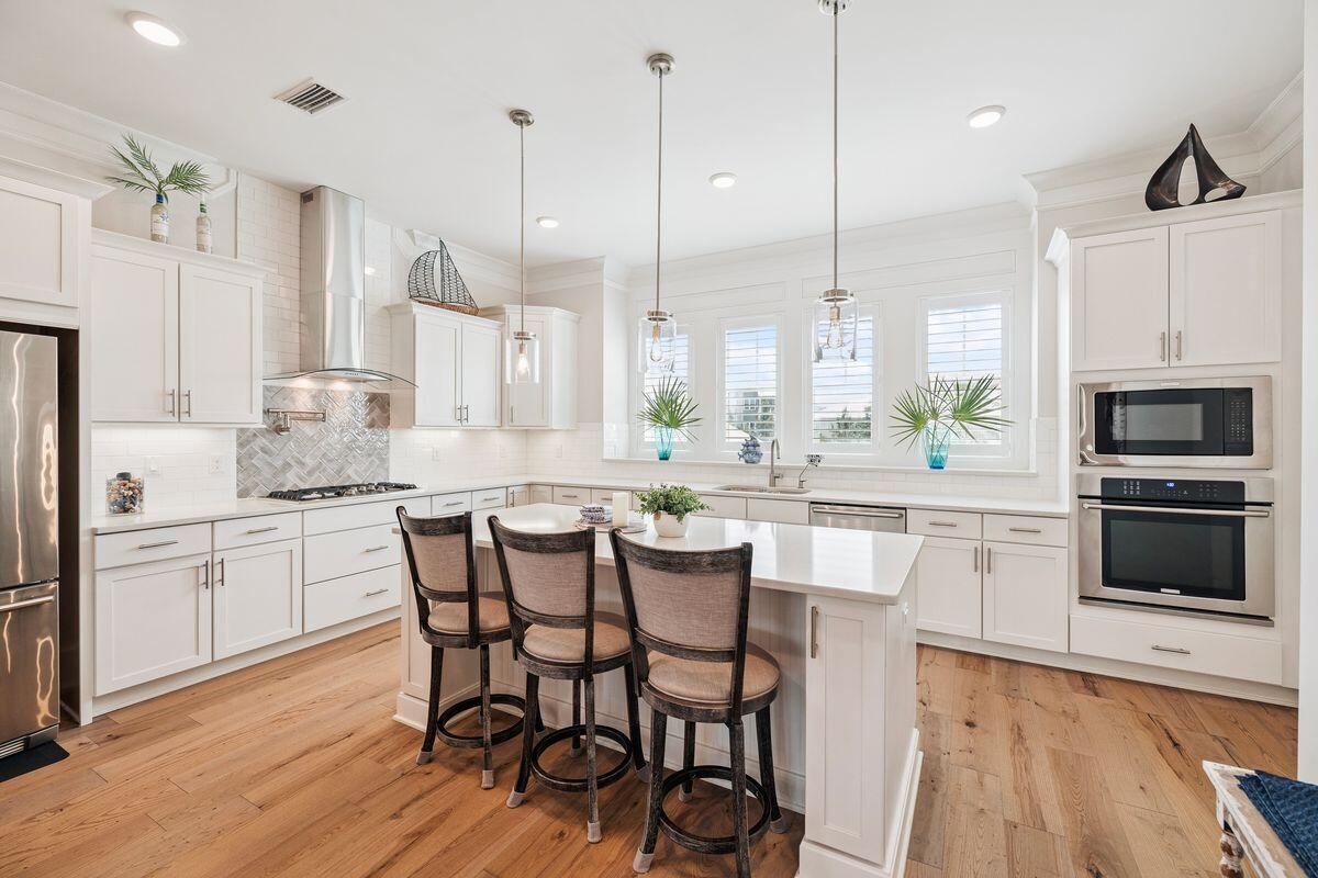 11 East Crabbing Hole Ln Inlet Beach Inlet Beach, FL 32461 - Photo 11 of 59 Chefs Kitchen