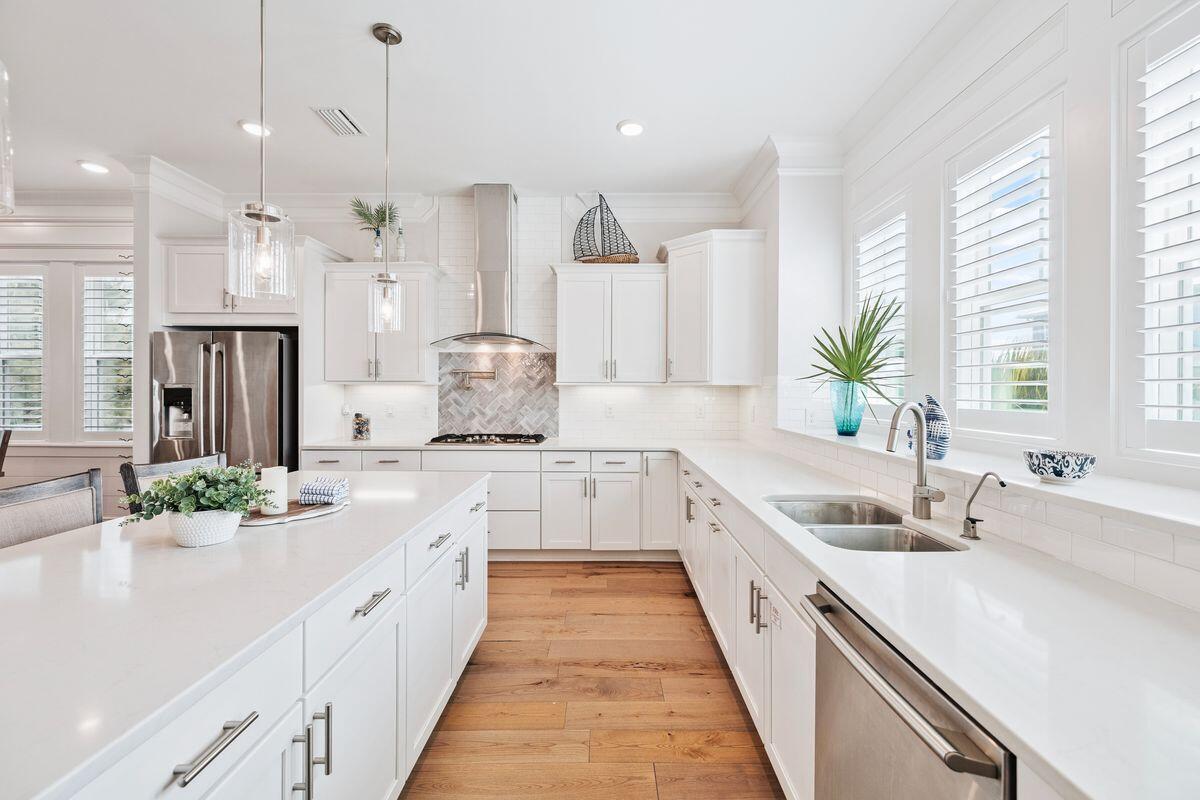 11 East Crabbing Hole Ln Inlet Beach Inlet Beach, FL 32461 - Photo 15 of 59 Stainless Appliances