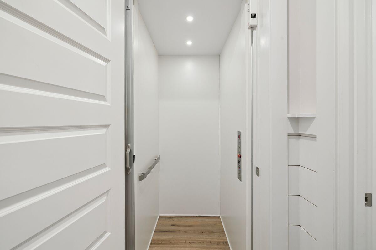 11 East Crabbing Hole Ln Inlet Beach Inlet Beach, FL 32461 - Photo 8 of 59 Private Elevator