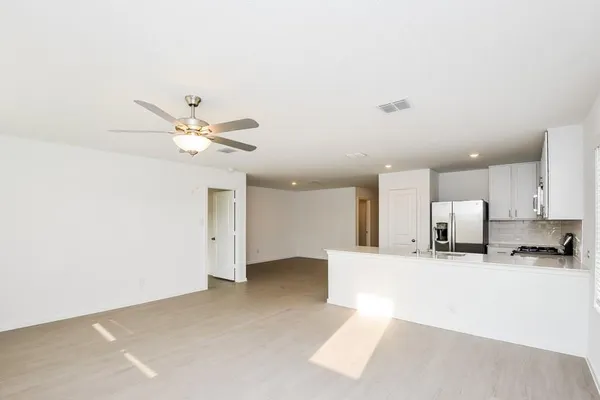$2,345 | 2724 Mistwood Drive, Fort Worth, TX 76108