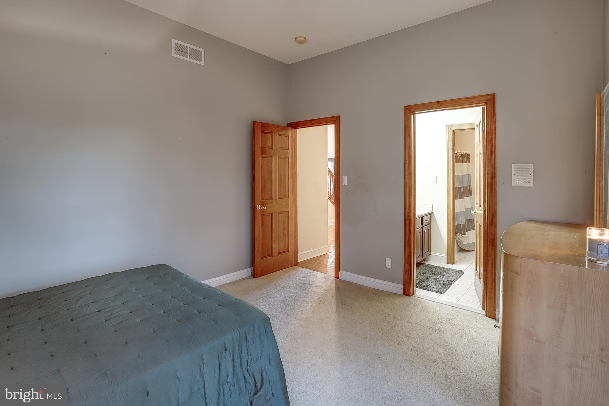 6 Oak Ridge Drive Voorhees, NJ 08043 - Photo 26 of 52 a view of an empty room