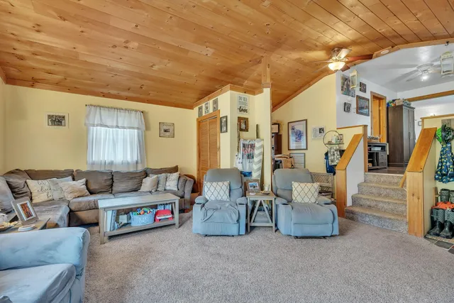 $349,000 | 724 South Windsor Street, Royalton, VT 05068