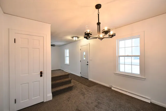 $249,900 | 212 West 3rd Street, Zumbrota, MN 55992