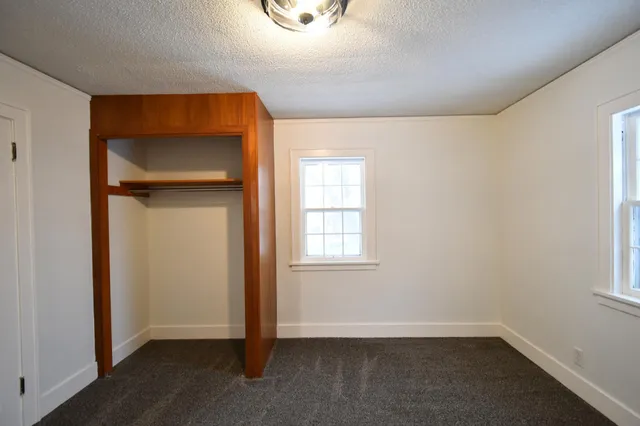 $249,900 | 212 West 3rd Street, Zumbrota, MN 55992