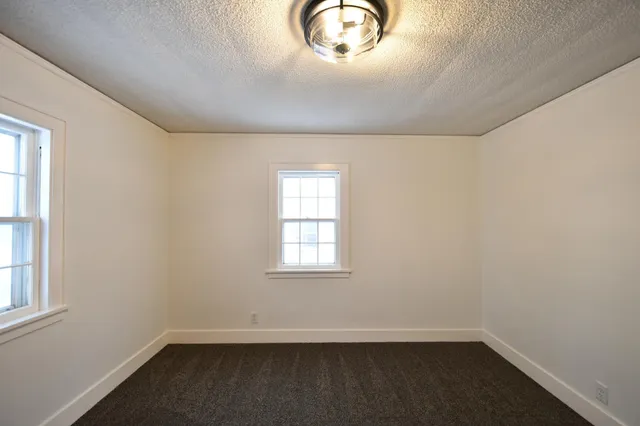 $249,900 | 212 West 3rd Street, Zumbrota, MN 55992