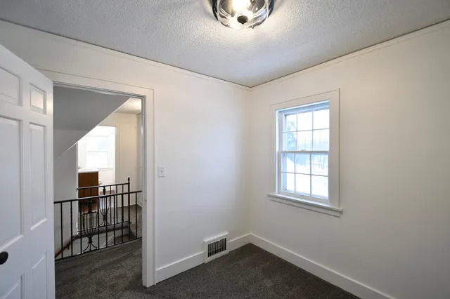 $249,900 | 212 West 3rd Street, Zumbrota, MN 55992