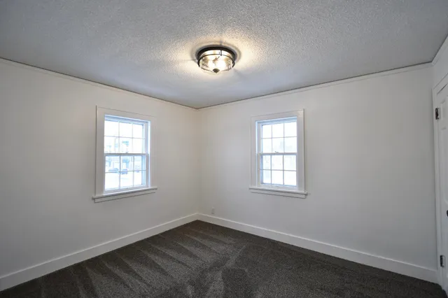 $249,900 | 212 West 3rd Street, Zumbrota, MN 55992