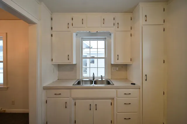 $249,900 | 212 West 3rd Street, Zumbrota, MN 55992