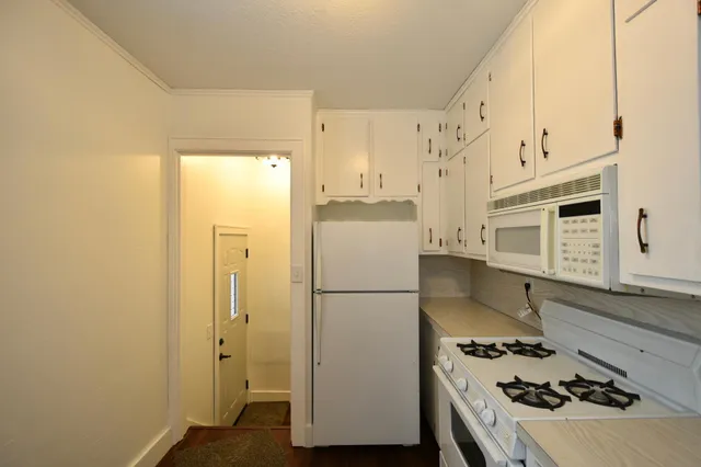 $249,900 | 212 West 3rd Street, Zumbrota, MN 55992