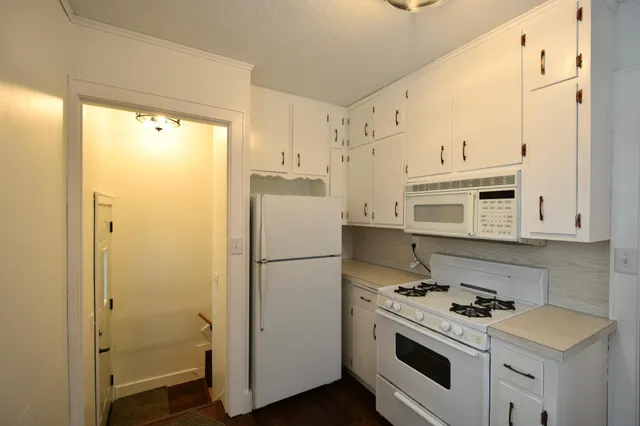 $249,900 | 212 West 3rd Street, Zumbrota, MN 55992