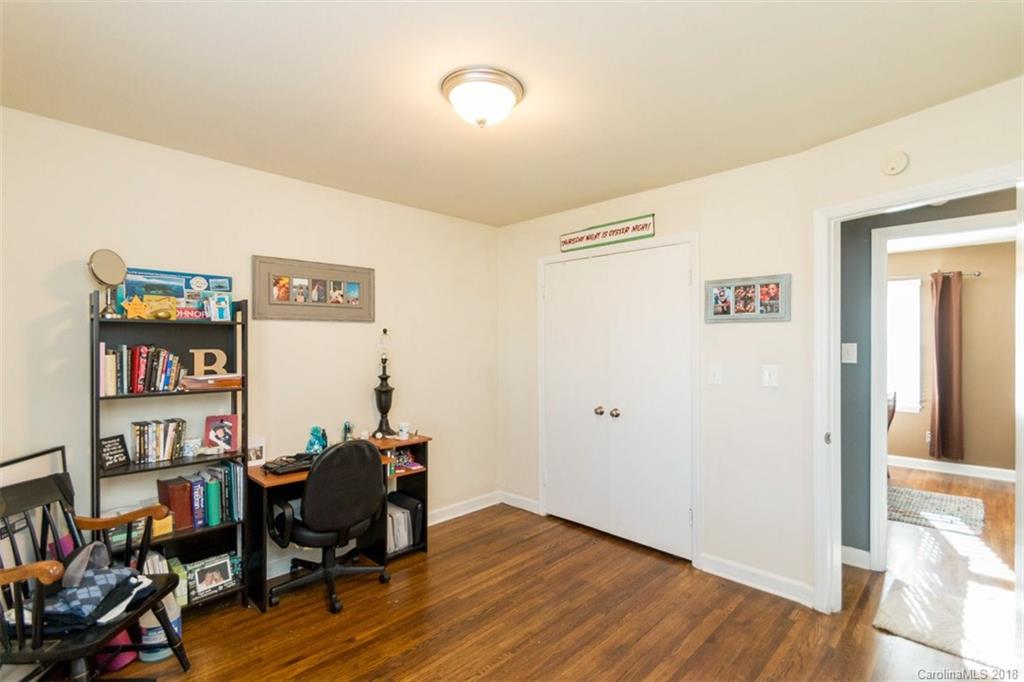 4317 Walker Road, Unit E Charlotte, NC 28211 - Photo 12 of 23