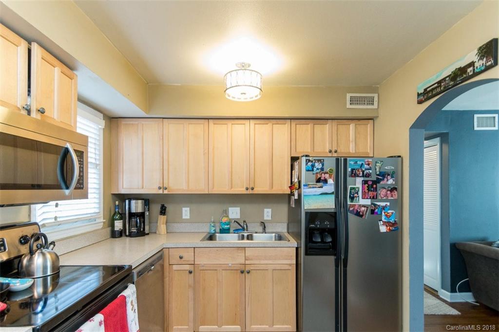 4317 Walker Road, Unit E Charlotte, NC 28211 - Photo 7 of 23