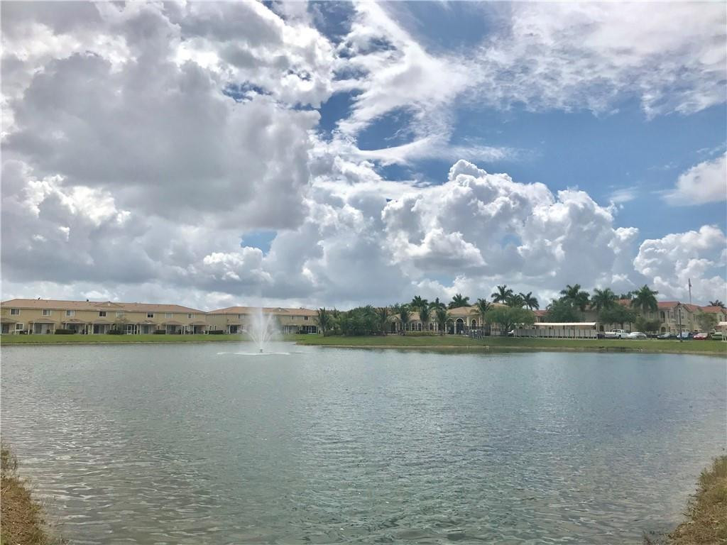 9130 Chambers Street, Unit 9130 Tamarac, FL 33321 - Photo 5 of 34 Photo 6