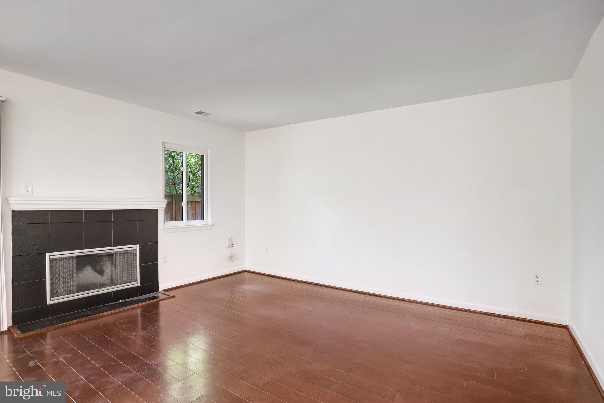 1944 Winterport Cluster Reston, VA 20191 - Photo 17 of 43 Gallery Image 17
