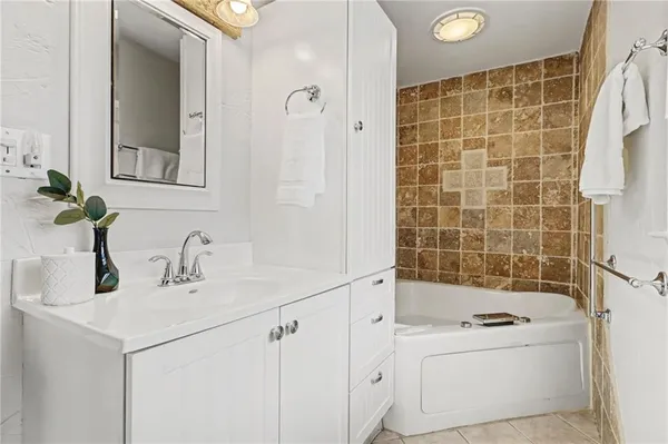 $599,000 | 2820 Briarglen Drive, Atlanta, GA 30340