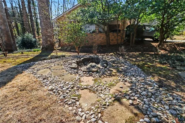 $599,000 | 2820 Briarglen Drive, Atlanta, GA 30340