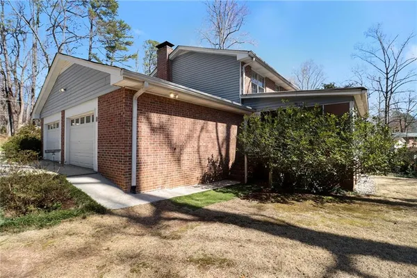 $599,000 | 2820 Briarglen Drive, Atlanta, GA 30340