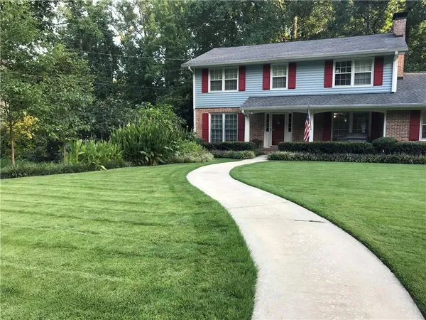 $599,000 | 2820 Briarglen Drive, Atlanta, GA 30340