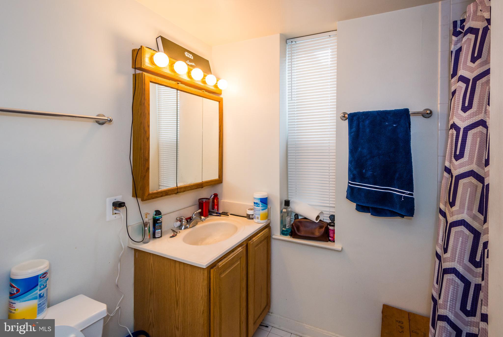 3620 Keswick Road Baltimore, MD 21211 - Photo 35 of 39 Full Bath Rental Unit 2