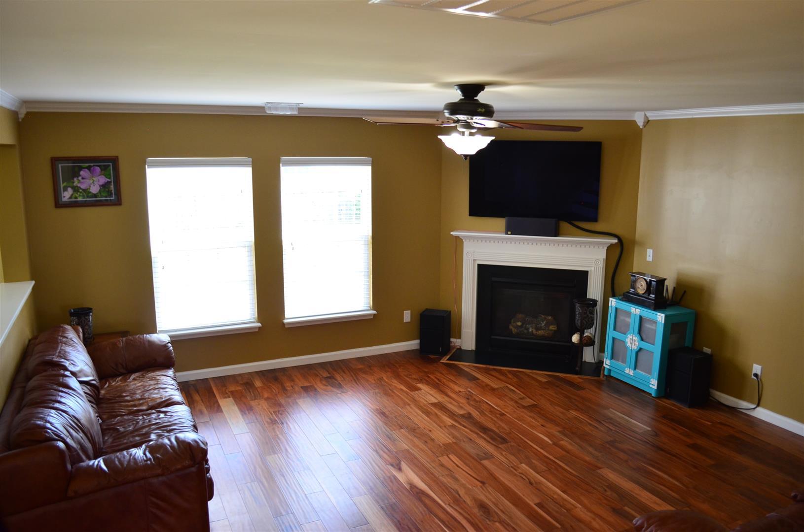 156 Decatur Drive Summerville, SC 29486 - Photo 5 of 25 James Johnson - 5